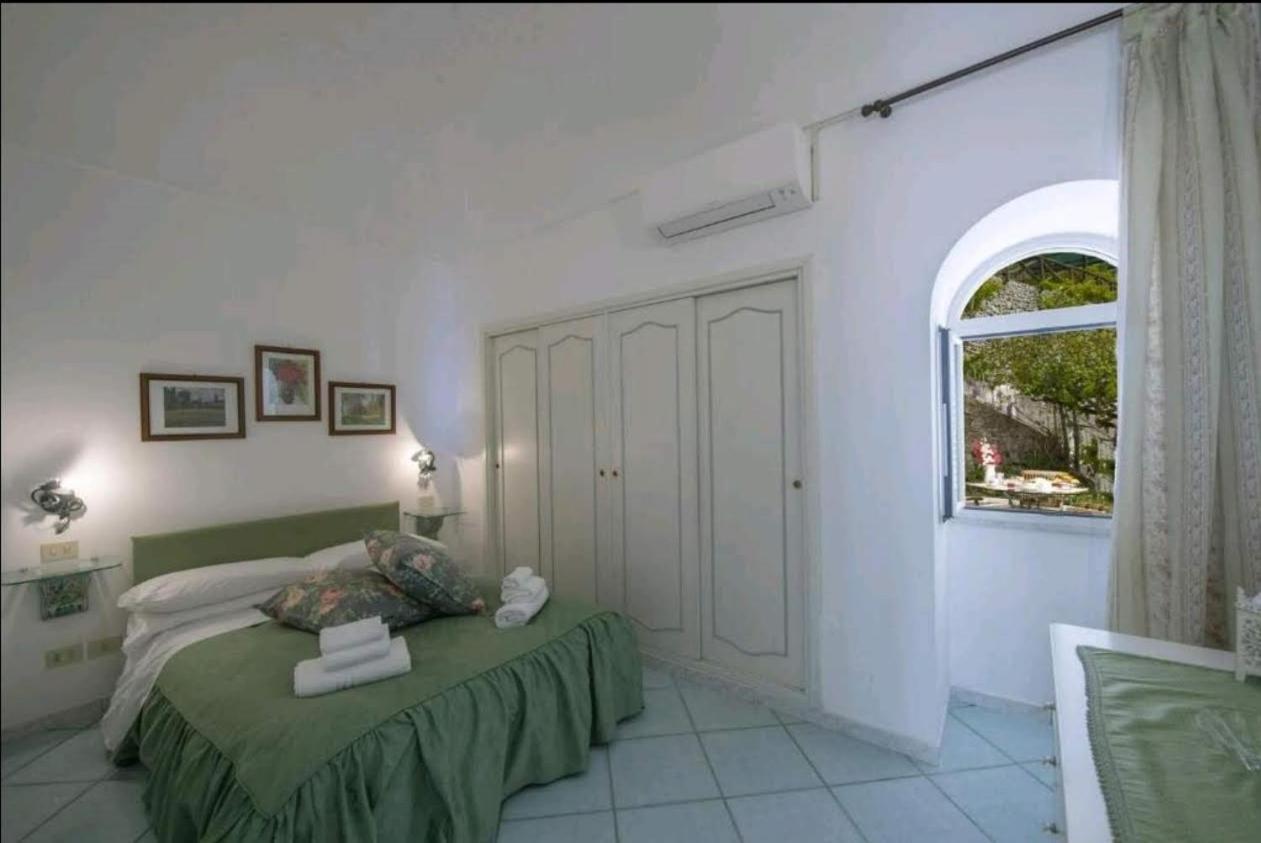 Villa Seaside Praiano Bagian luar foto
